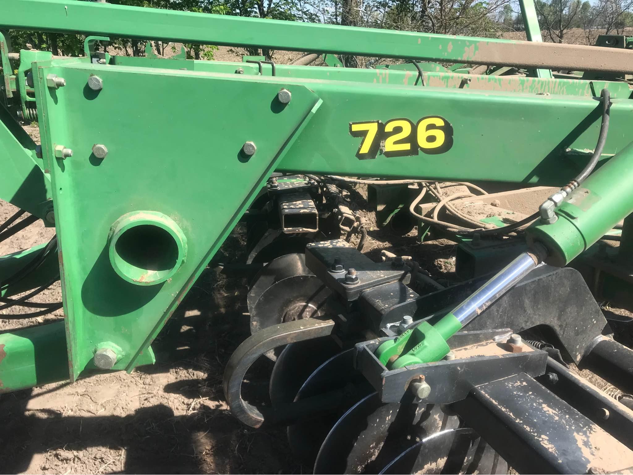 2001 27’ mulch finisher knock off sweeps remlinger harrow attachment